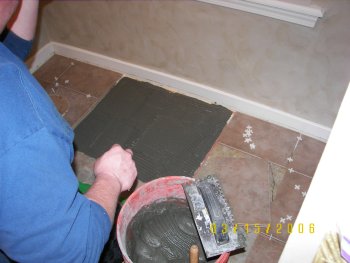 Mortar for laying tile